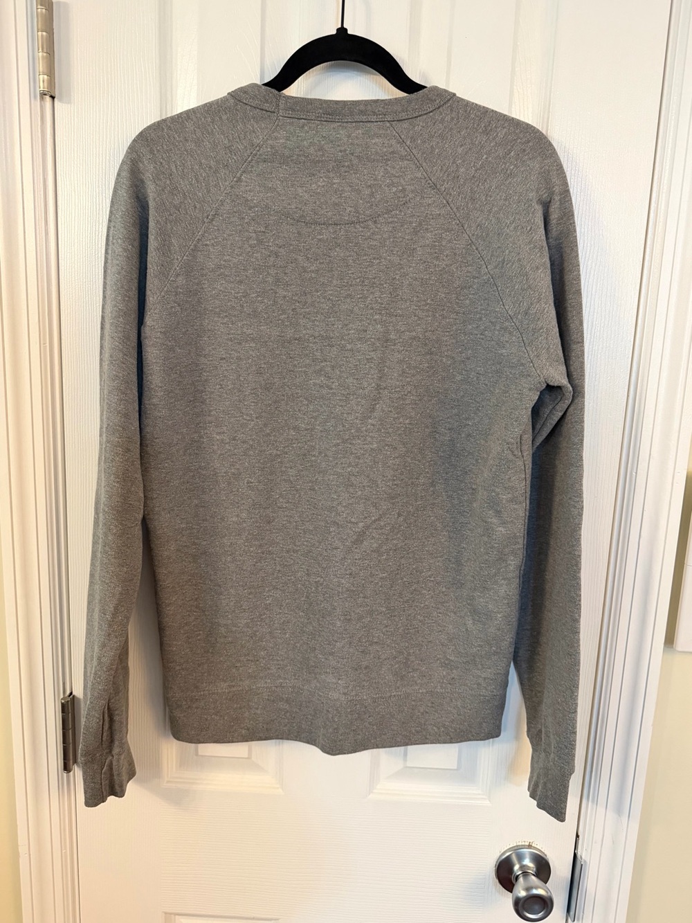Delta Fleece Camp Quarantine Gray Graphic Sweatshirt Medium - Picture 3 of 6